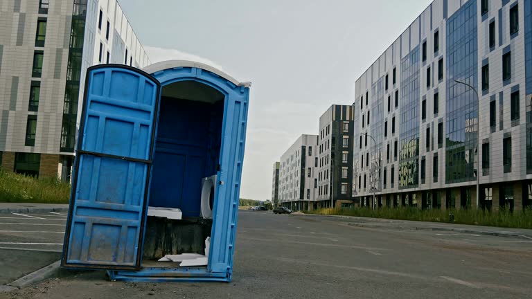 Best VIP or Luxury Restroom Trailers  in Navy, VA